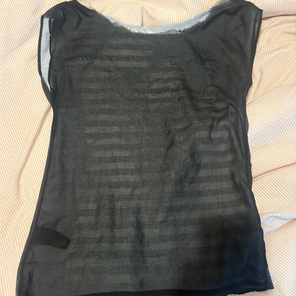 Black and White Striped Off-Shoulder Top - Picture 3 of 3